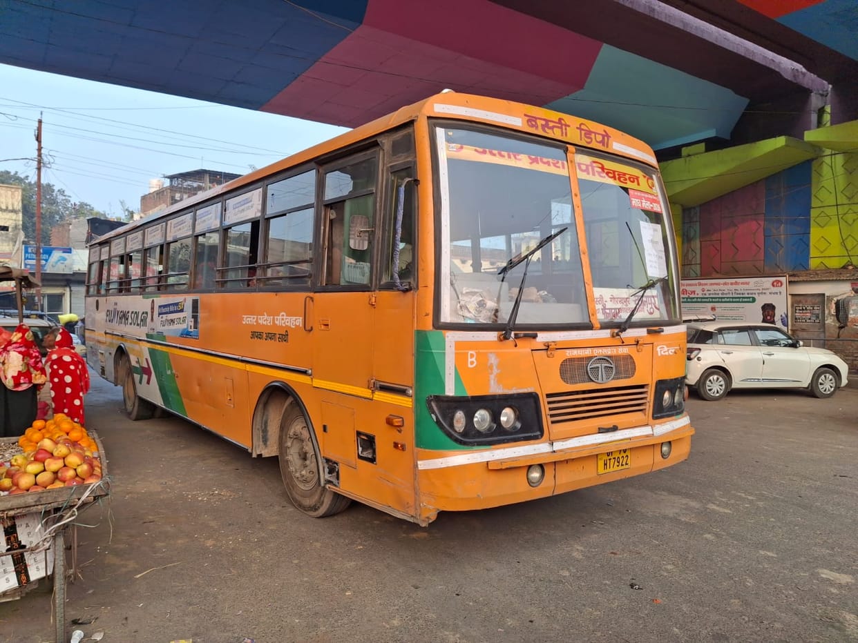 No Bus Stand Even After 49 Years: Bajna Residents Forced to Wait for Buses on Roadside