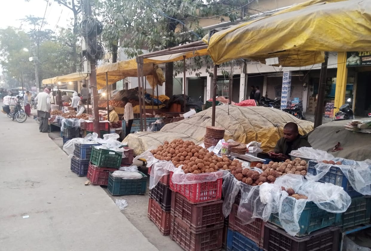 Jaggery becomes expensive, price rises by Rs 10 to 20 per kg