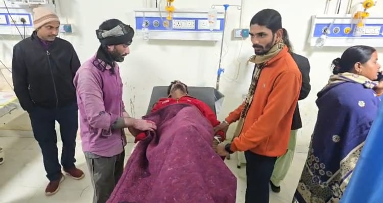 Bihar News: सीवान में गोलीबारी से हड़कंप, दो पक्षों में विवाद के बाद हुआ ऐसा; एक शख्स की हालत गंभीर