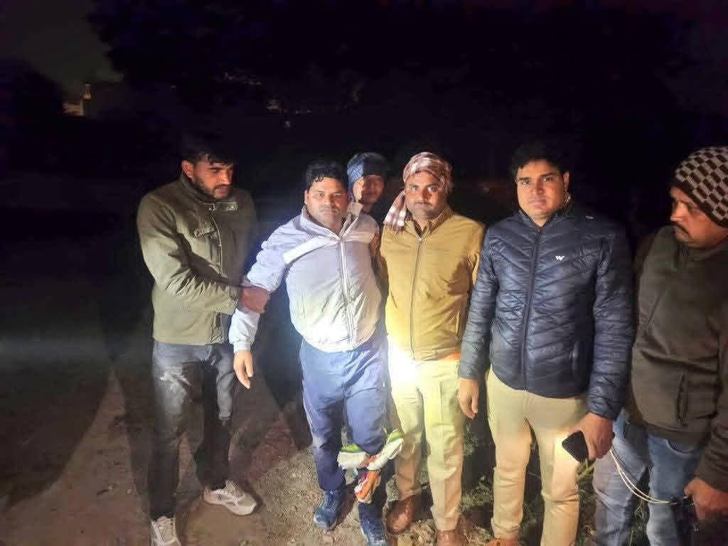 Siddharthnagar News : Daulat alias Don was in the grip of Pav Zamane in Purvanchal through Anish