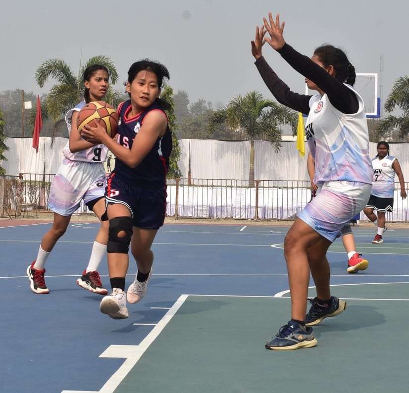 Host DDU won both their matches