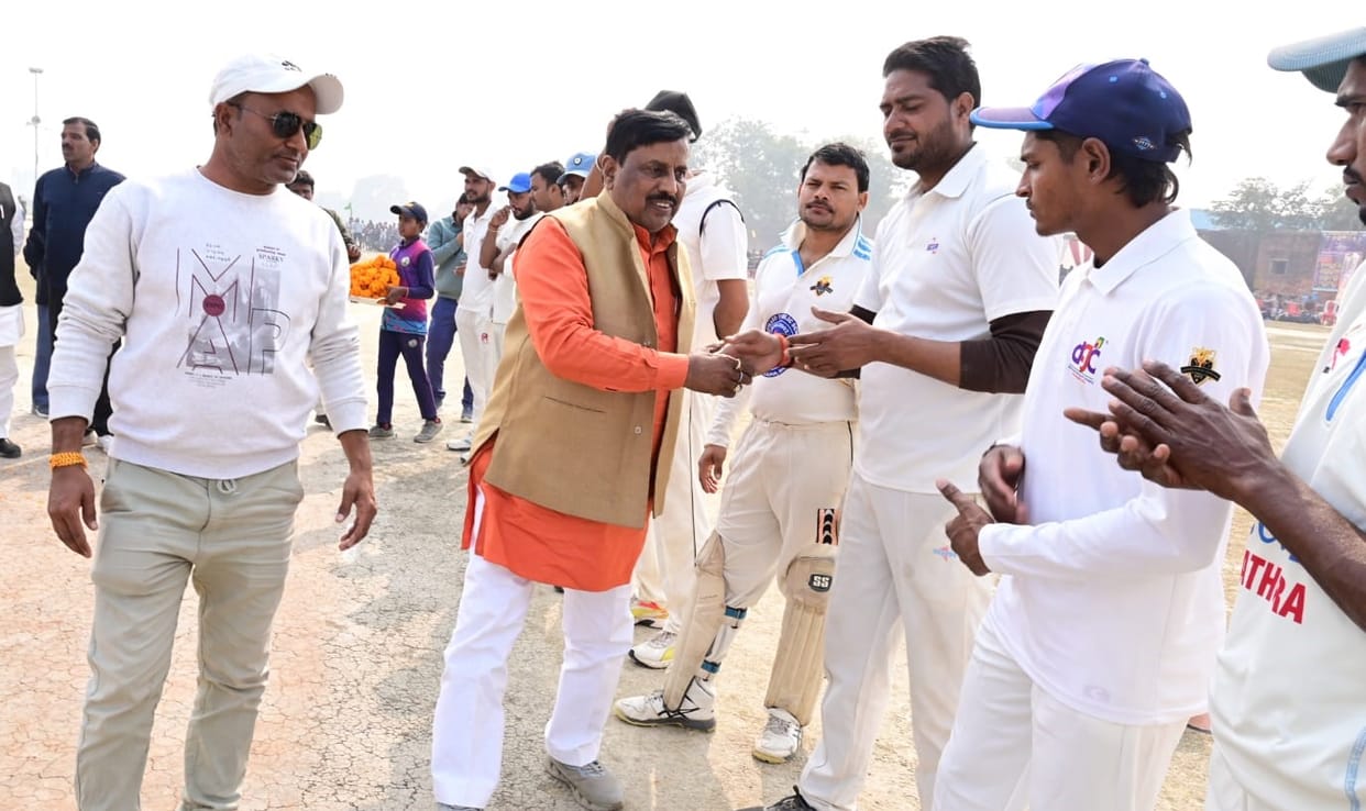 The final will be between Kannauj and Shashank Cricket Club