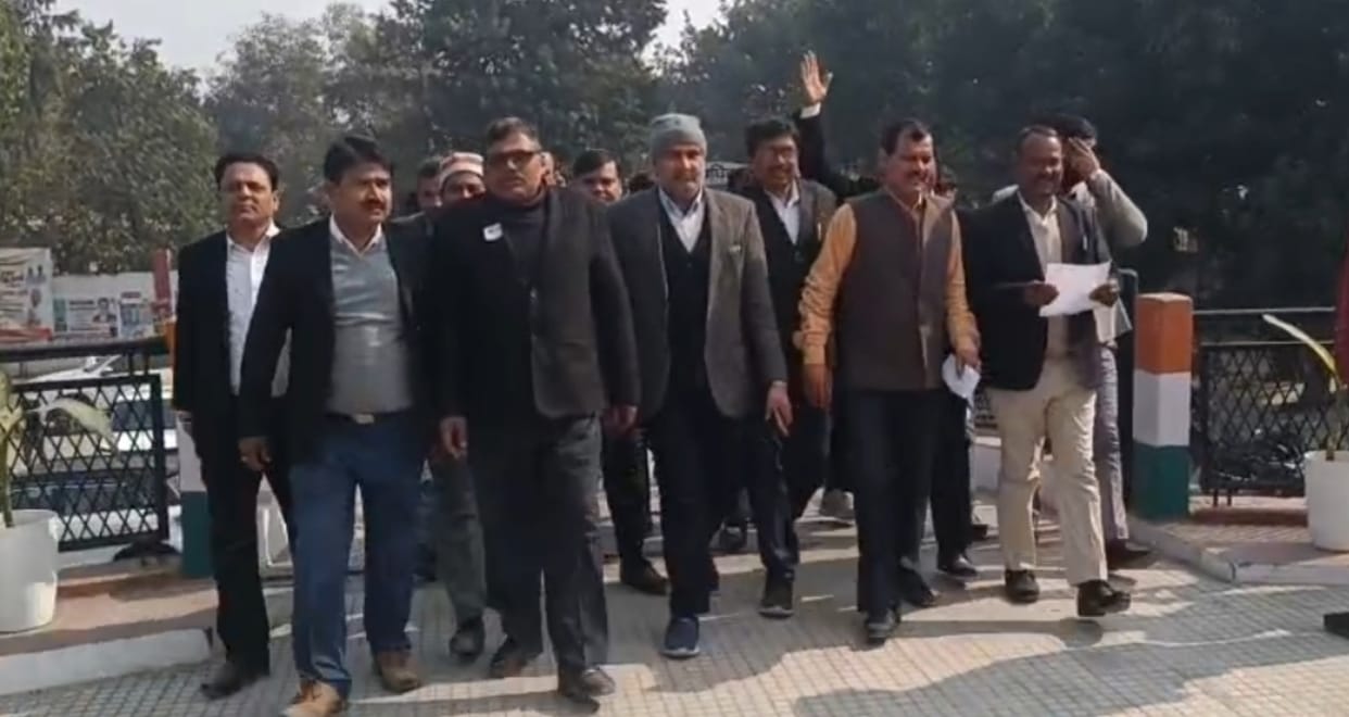 Lawyers angered by the Barabanki toll plaza incident staged a protest at the Collectorate.