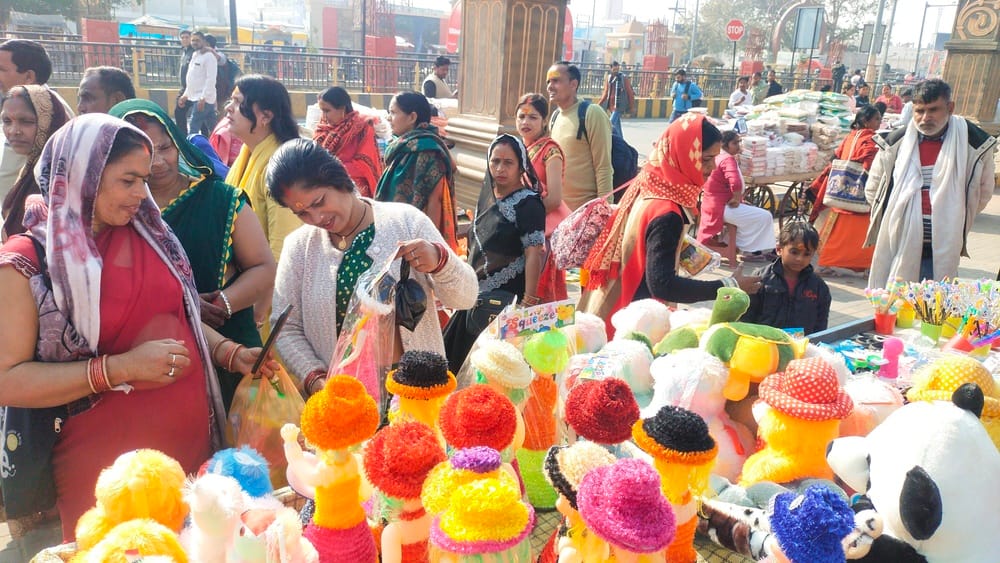 Crowds gathered on Mauni Amavasya, economy boomed