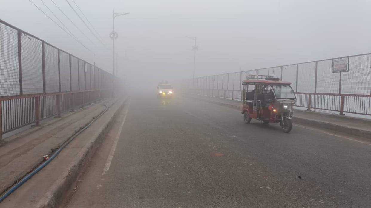 The district remained wrapped in a blanket of fog, relief from sunlight during the day