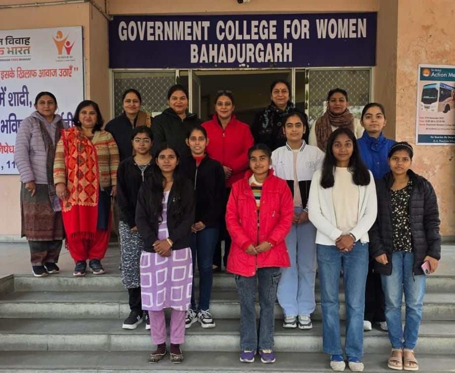 Sejal secured first place in the question-and-answer and speech competition.