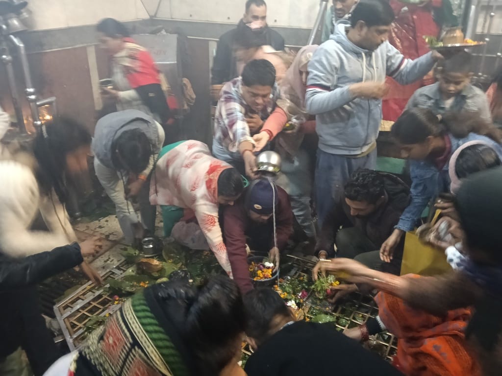 Worshiped on Mauni Amavasya, earned virtue by donating