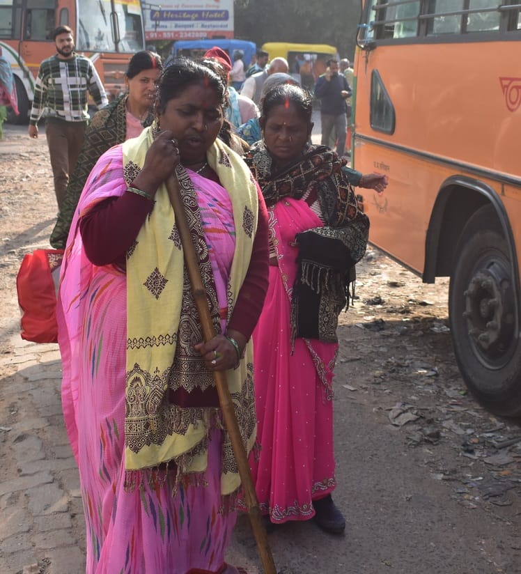 Crowds of devotees gathered for Ganga bath