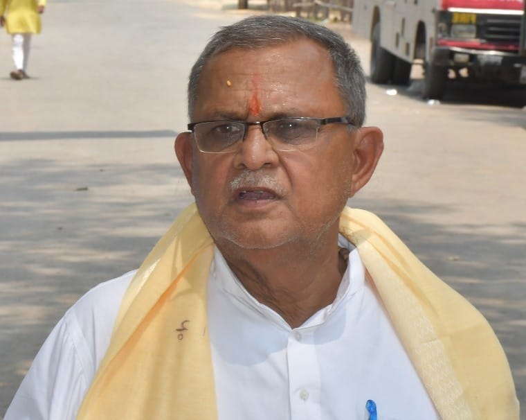 If the officers don't work, won't we get beaten with shoes: MP