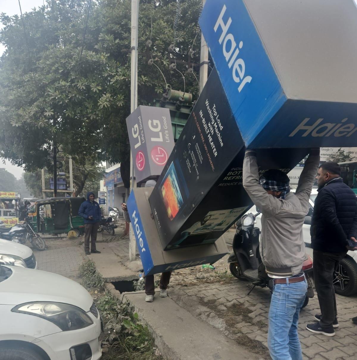 The corporation removed illegal hoardings and encroachments from the streets