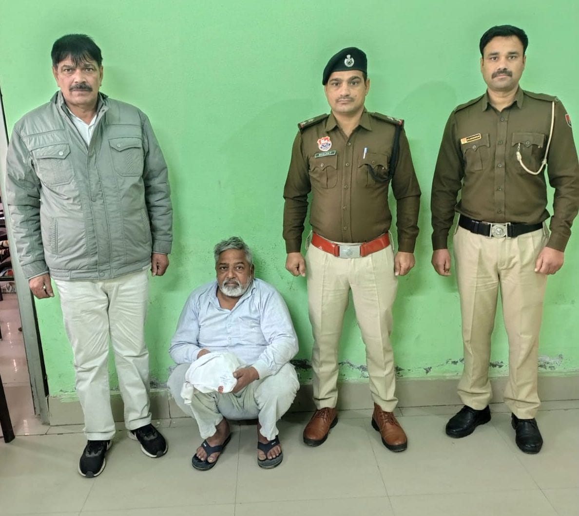 The accused was arrested with 715 grams of hashish.
