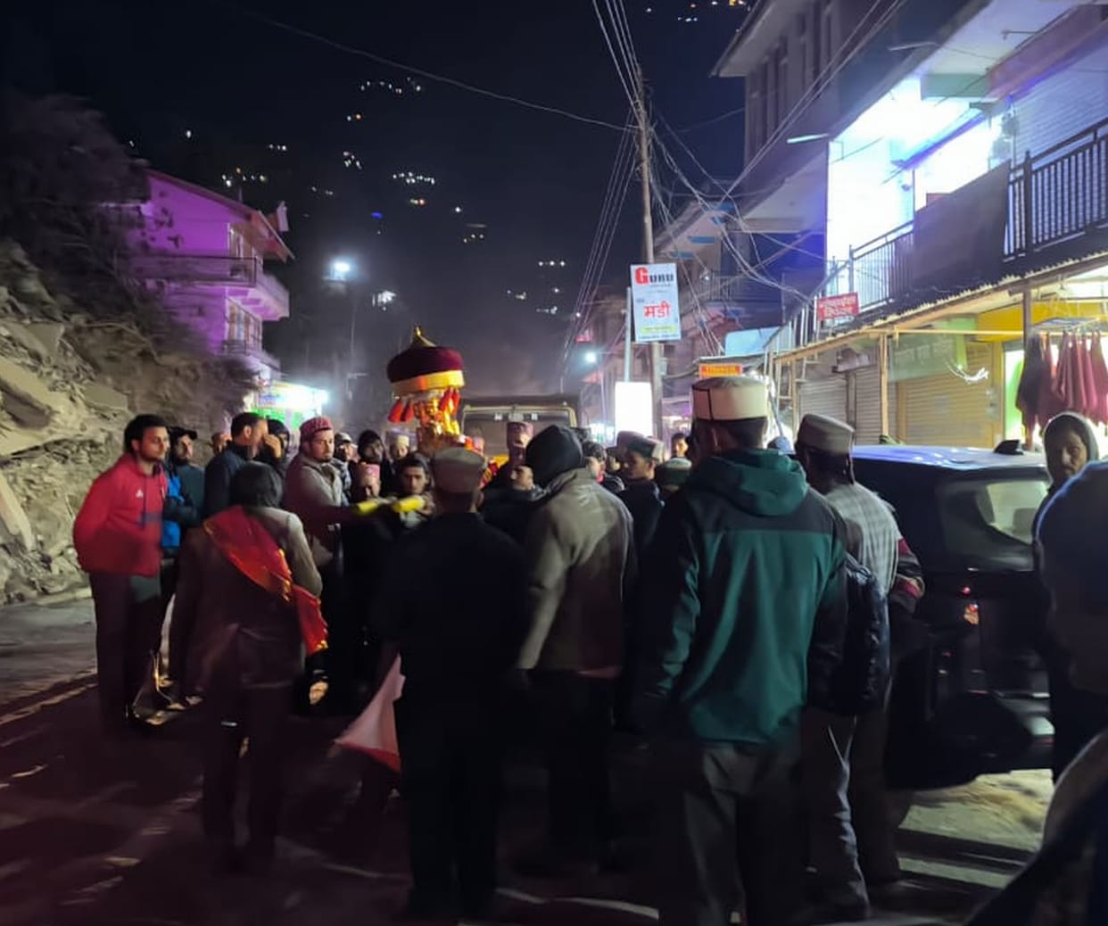 Dev will tie a security knot at Zero Chowk in Balichowki.