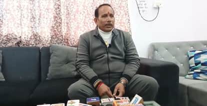 Phool Singh Baraiya is entitled to shoes and slippers, says BJP MLA Lodhi