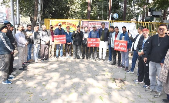A candle march was held to raise awareness and demand the protection of sidewalks.