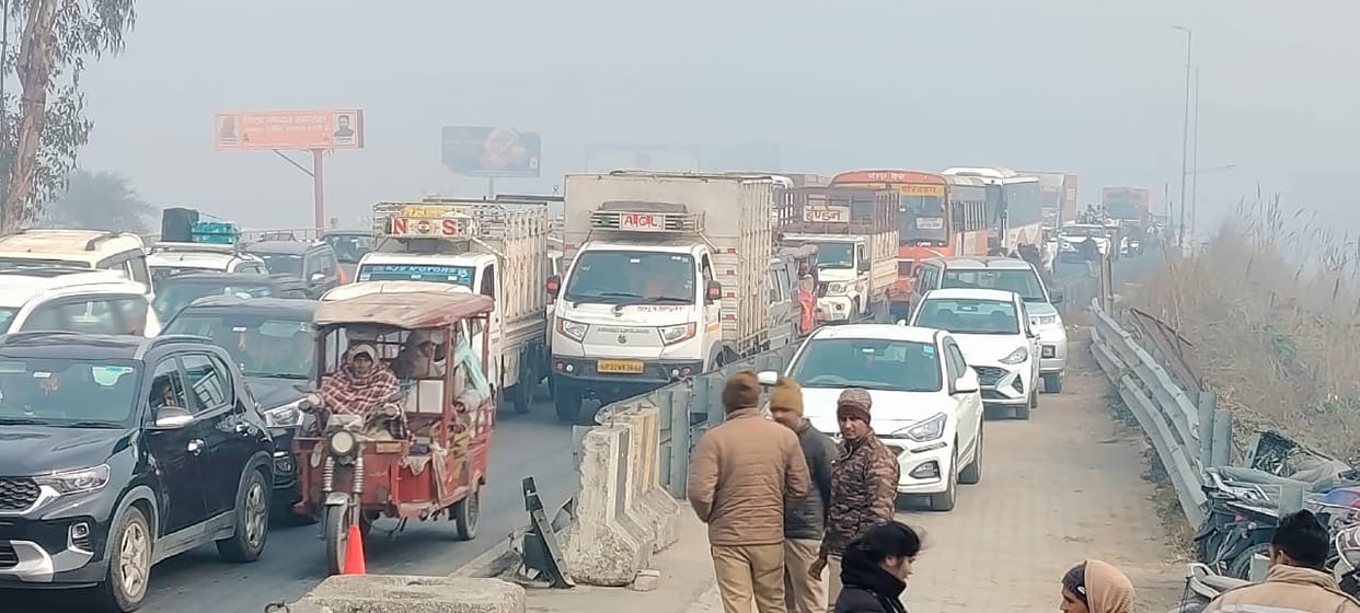 The highway was blocked due to a bus overturning.