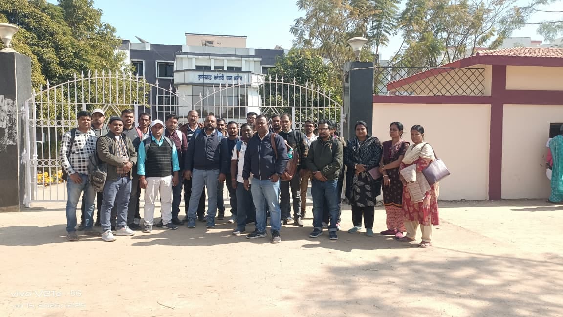 जेएसएससी कार्यालय के बाहर अभ्यर्थियों का हंगामा