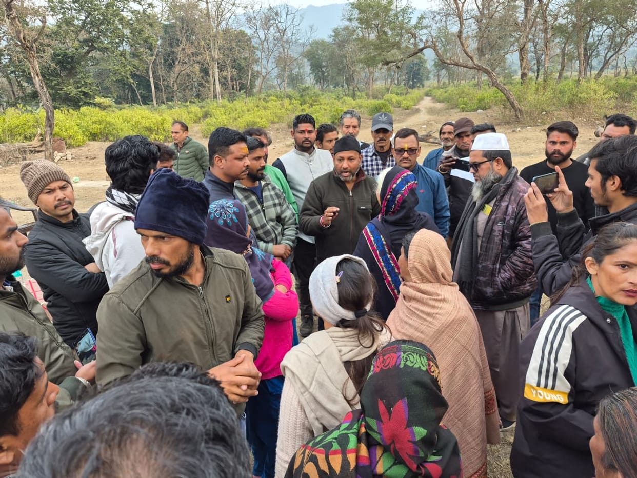 Workers got angry when a madrasa was run in the shop.