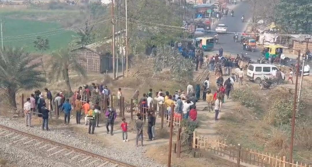 Muzaffarpur News: Tragic accident while going to duty, laborer dies on spot after being hit by a train