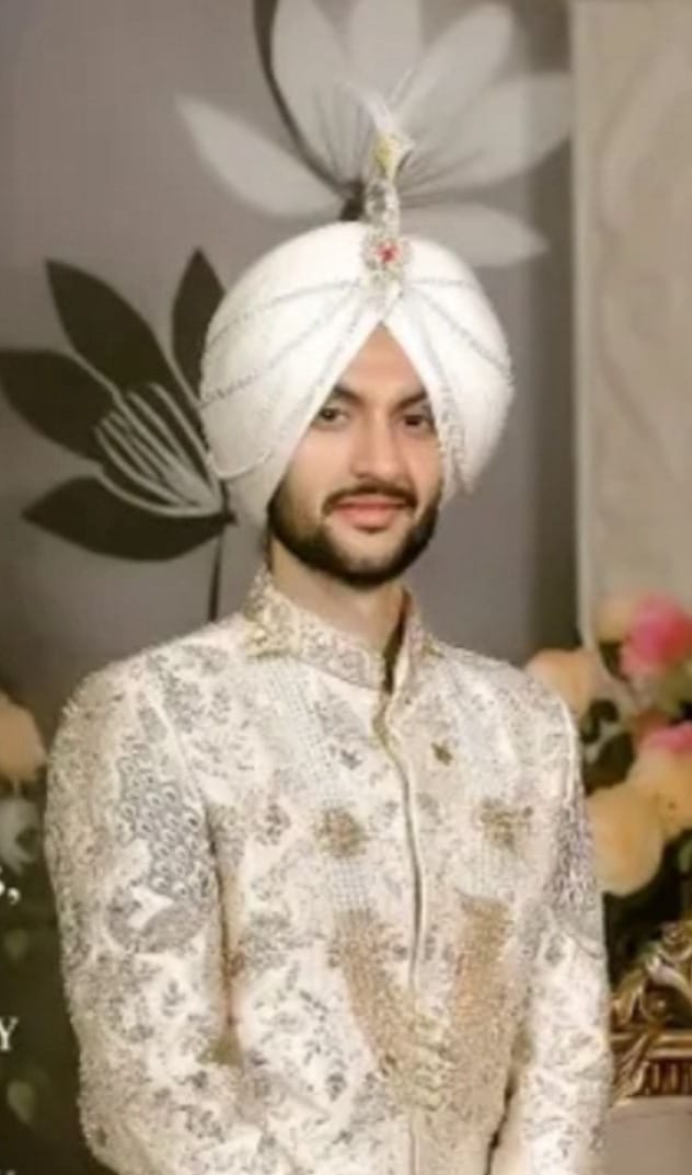 The couple had married two and a quarter months ago after coming from Canada; the husband died in a road accident and the wife was injured.