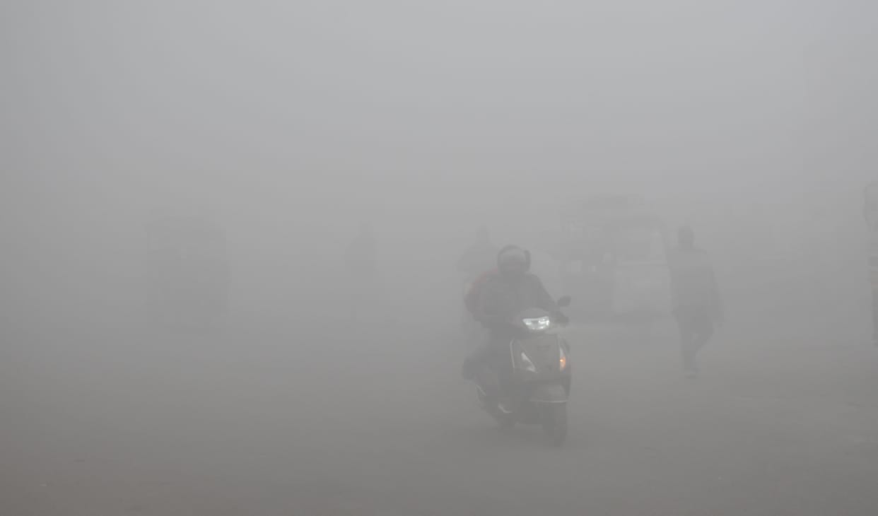 Indore Weather Today: The snowfall in the mountains has led to increased cold in Indore.