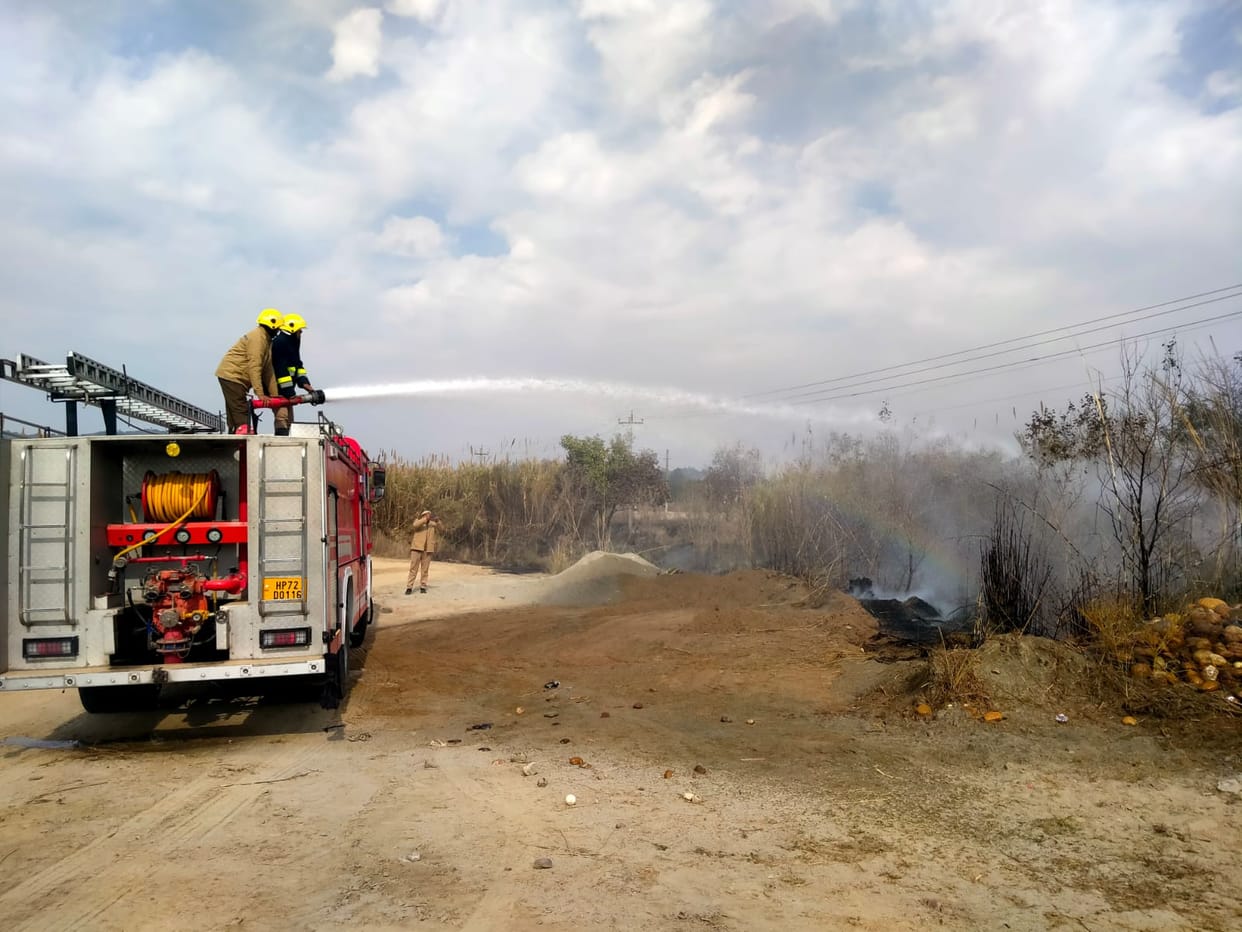 Fire broke out near the coal plant in Banroh, burning generator sets and wiring.