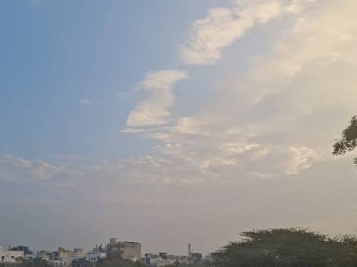 शेखावाटी में सुबह छाए हल्के बादल।