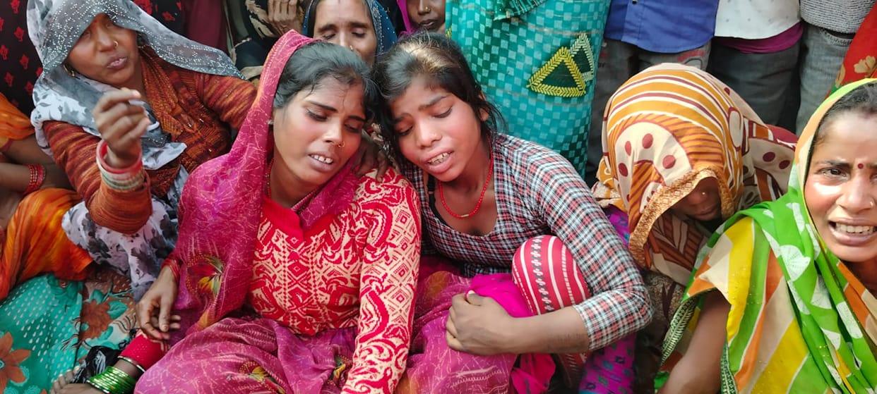 Muskan's body reached the village after the postmortem, leaving her family inconsolable
