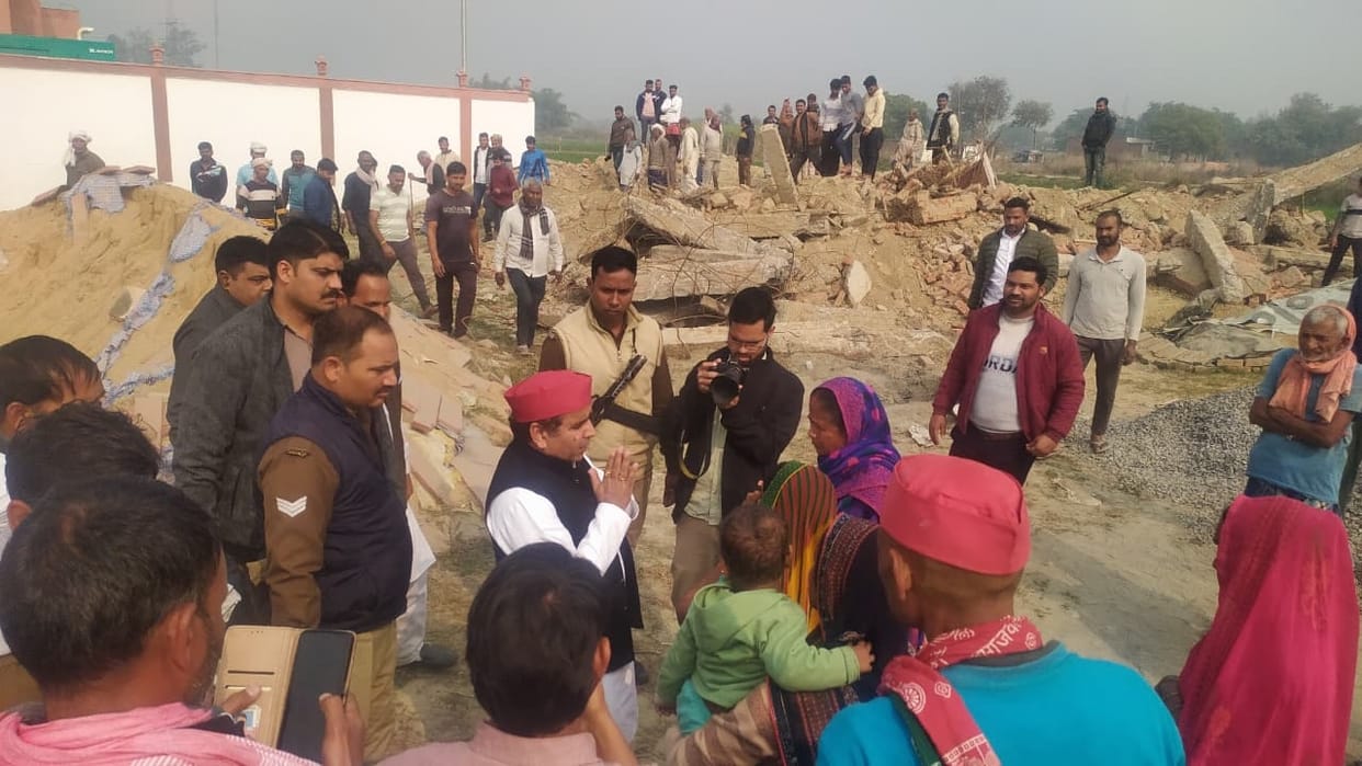 Samajwadi Party MP Dharmendra Yadav visited the house of the BJP's Mandal president to express sympathy after a bulldozer was used to demolish part of his house.