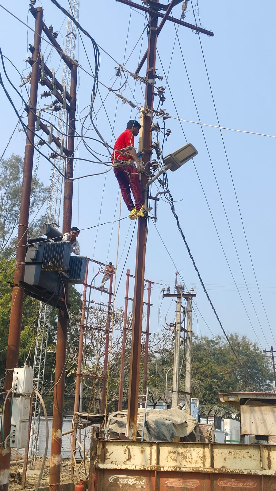 Seven-hour power cut disrupts infrastructure