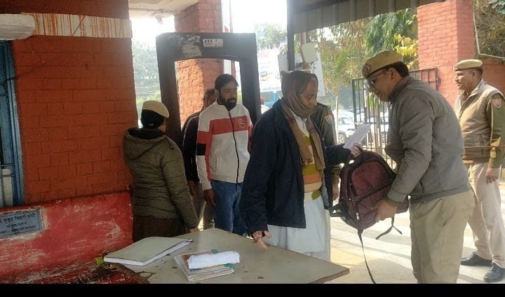 Security has been increased in the court premises, and 5 more police officers have been deployed.