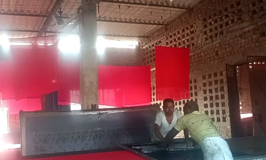 Printing and dyeing were carried out extensively in the factories.