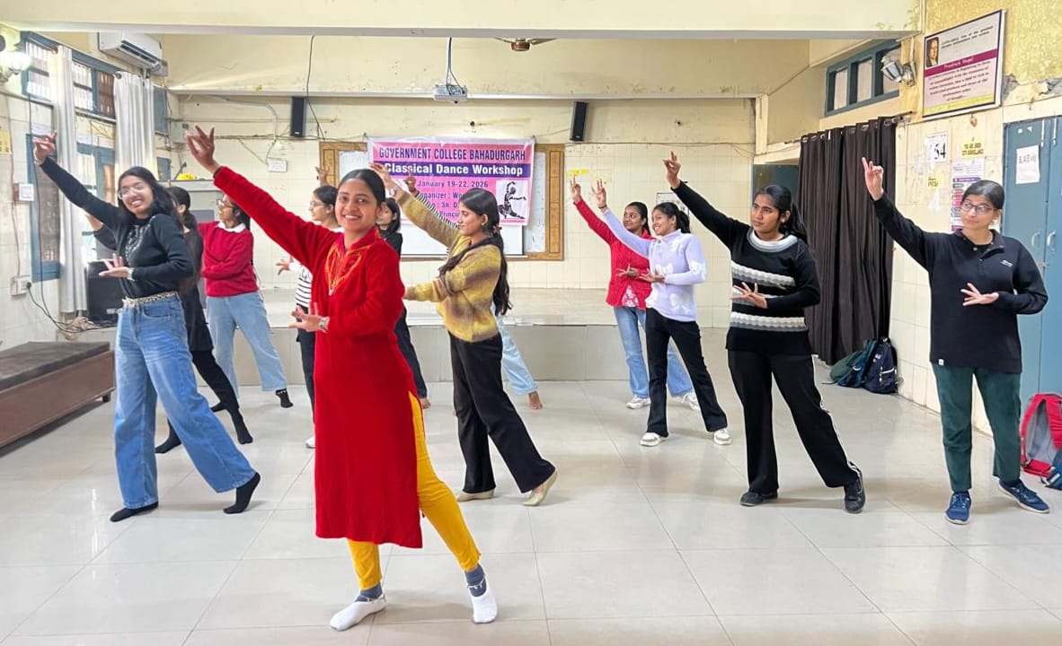 A four-day classical dance workshop has begun.