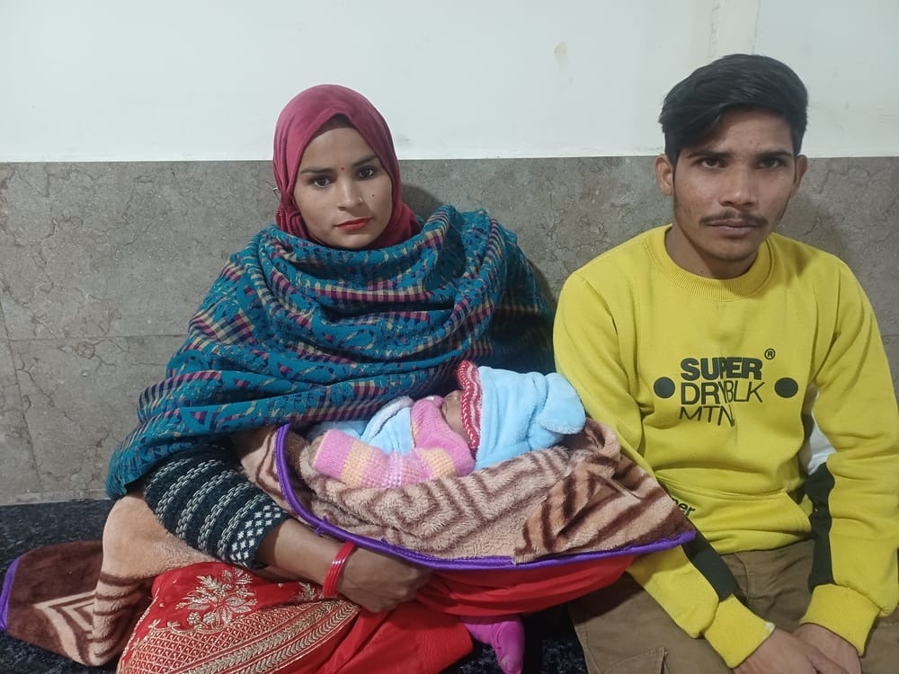 Aadhaar centre's ID blocked, mothers wandering in the cold with their newborns