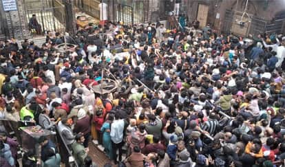 0.5 Kg Silver Threshold to Be Installed at Banke Bihari Temple on Basant Panchami