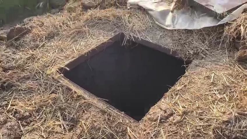 276 kilograms of poppy husk were recovered from an iron cellar built in the field.