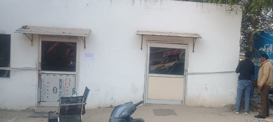 A concrete pillar manufacturing factory was sealed for failing to pay property tax.