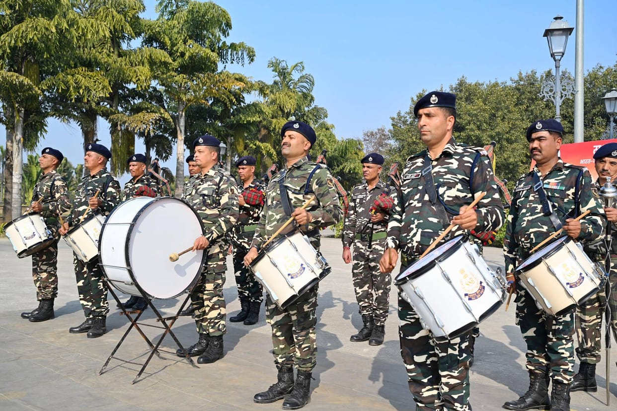 SSB band tunes evoke a sense of patriotism