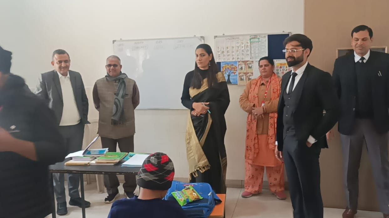 The judge inspected the center for people with disabilities.