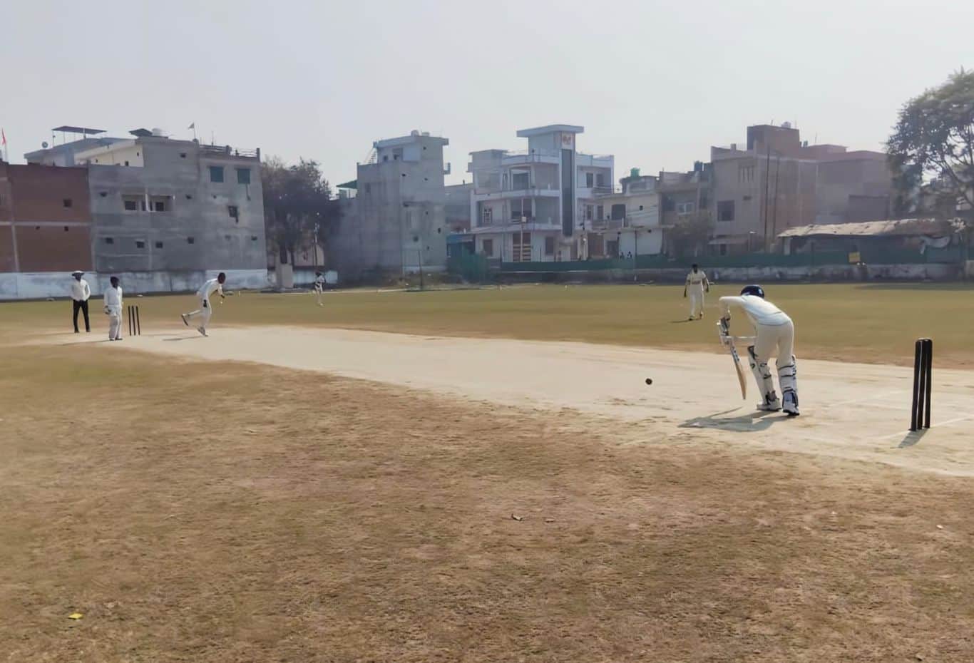 फोटो-12- प्रतियोगिता के दौरान शॉट लगाते बल्लेबाज। स्रोत: डीसीए