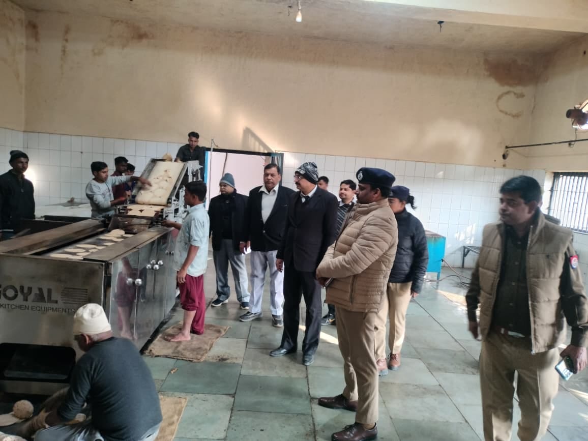mainpuri news jail inmates problem