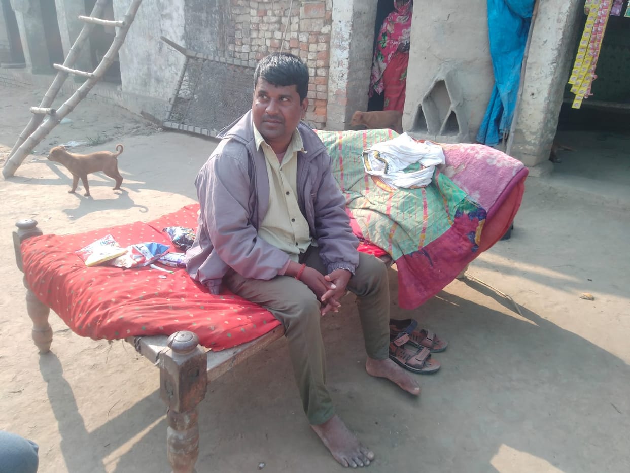 Siddharthnagar News : Growing scope of mysterious disease...Team of doctors reaches village again