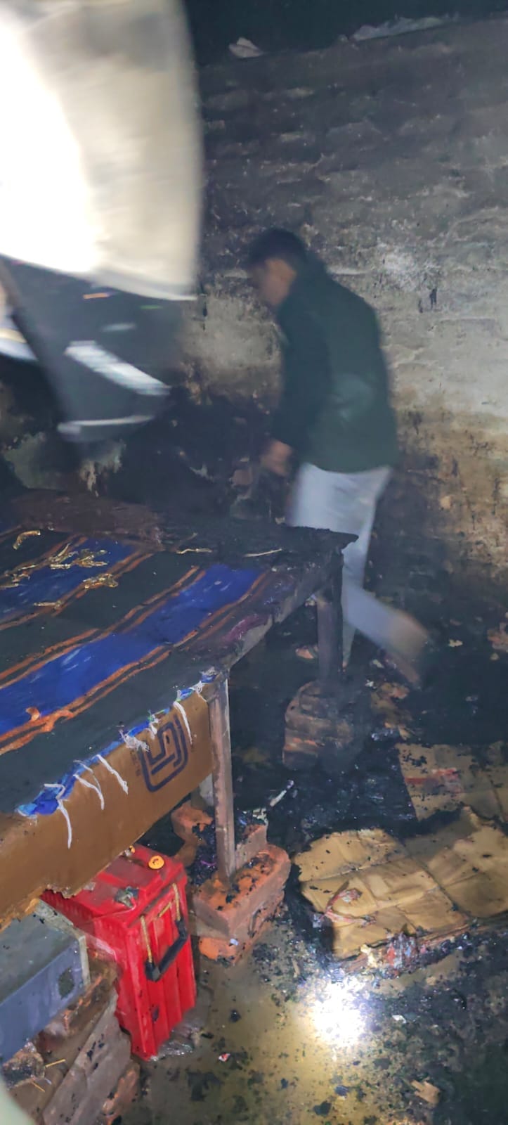 Fire breaks out in government liquor shop, accountant narrowly escapes