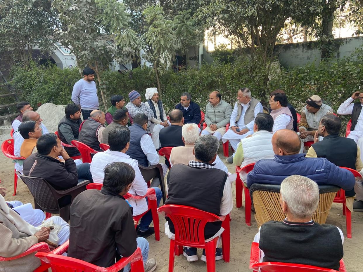 Former Union Minister consoled the family on the death of Dr. Poonia