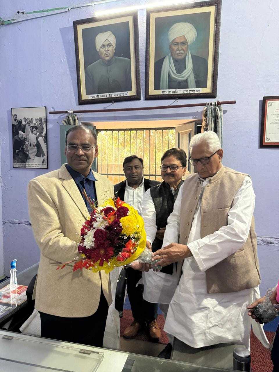 Manoj Garg took over as Principal of Shri Shaligram Sharma College, Rasna.
