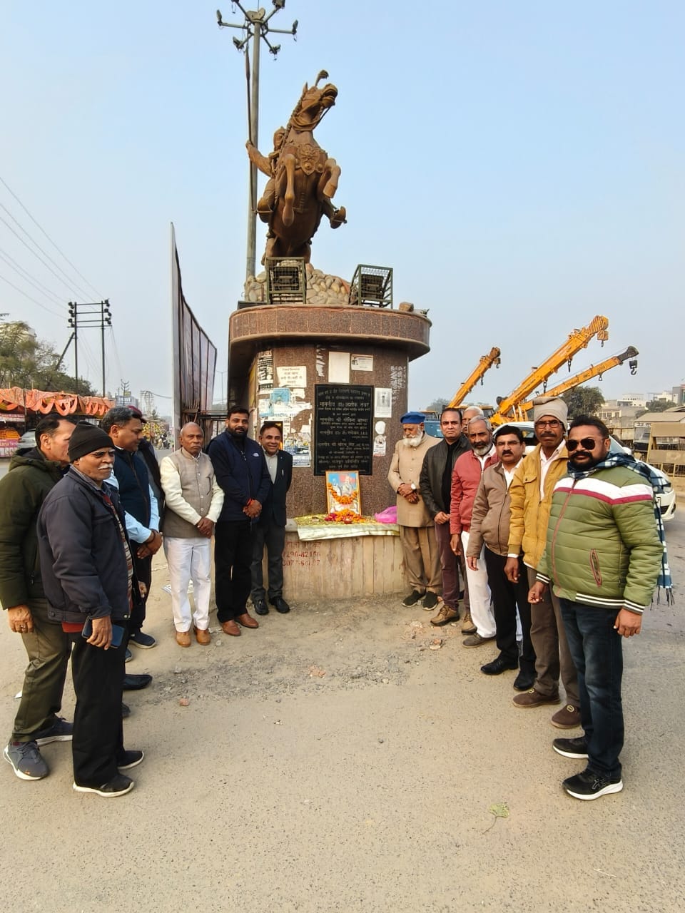 rajput given homage to maharana pratap