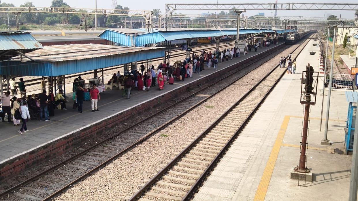 The improvement in train delays as the fog clears brings relief