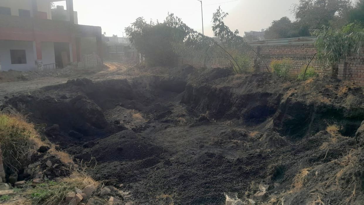 The school principal is accused of selling soil from the plot of land for 7 lakh rupees.