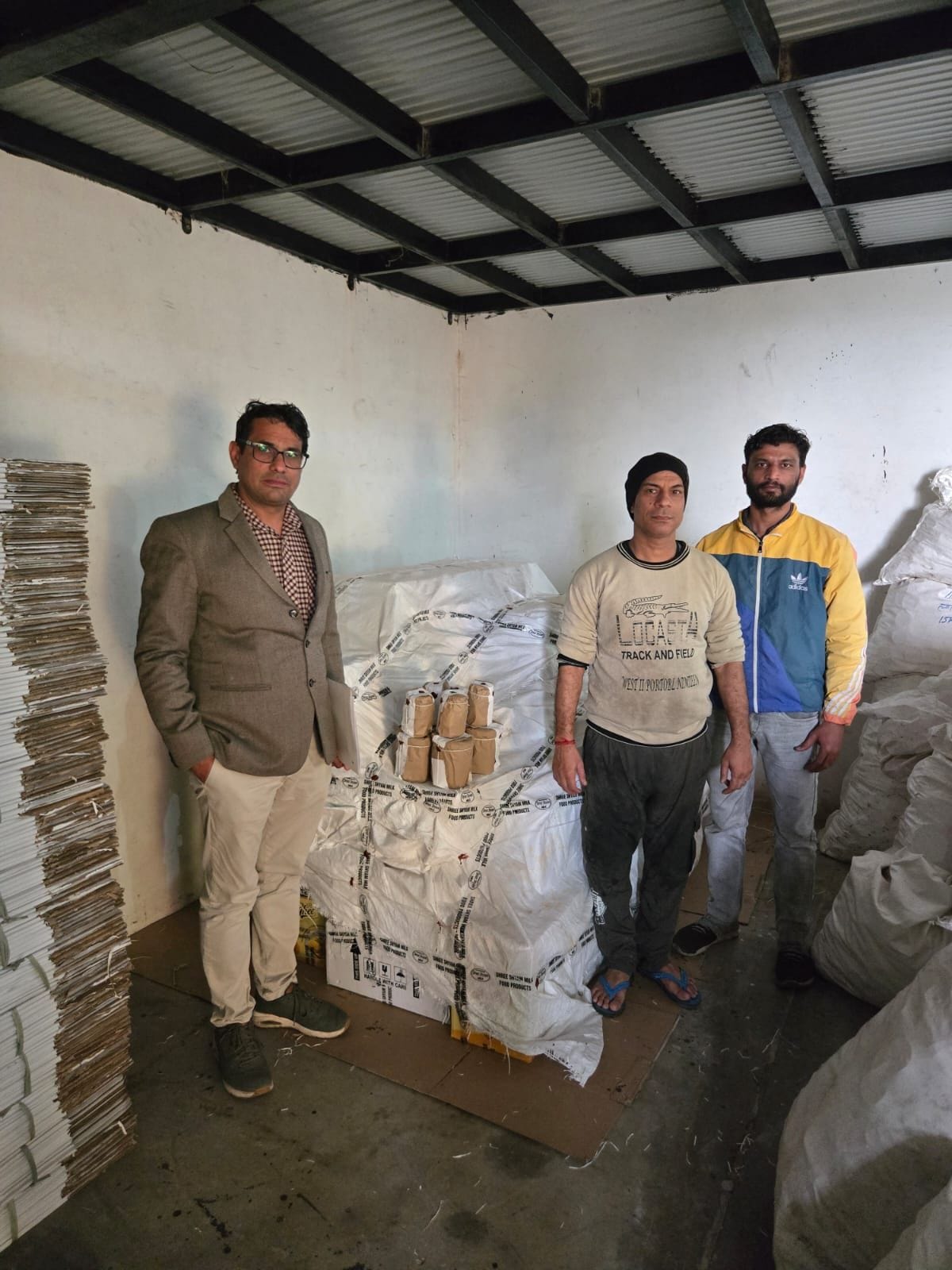 In 15 days, 6980 liters of adulterated ghee worth Rs 35 lakh were seized.