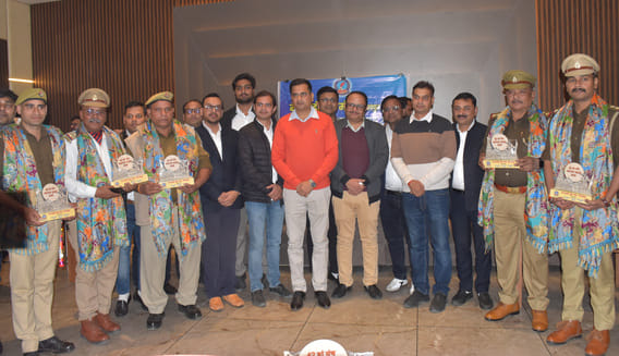 Marwari Yuva Manch honored those who did excellent work in various fields.