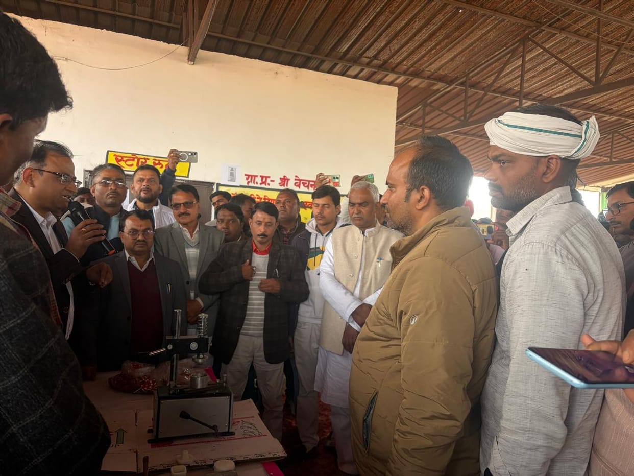 The village head and secretary should increase their village's income: DPRO